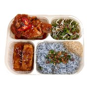 Nasi kerabu bento box with blue rice, ayam percik and herb salad — iDoCatering corporate bento