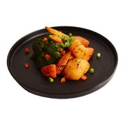 Roasted veggie glow bowl with broccoli, baby corn, potato and carrot — iDoCatering