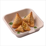 Fried samosa in a takeaway box — iDoCatering seminar buffet