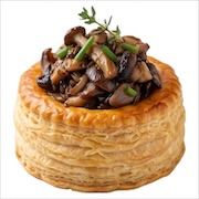 Caramelised mushrooms in a puff pastry vol-au-vent with chives — iDoCatering canapé