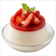 Panna cotta with strawberry jelly, fresh strawberries and mint — iDoCatering dessert