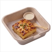 Potato gratin with a browned cheese crust, thyme and sea salt, with cream sauce — iDoCatering buffet