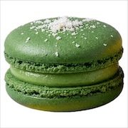 Green pandan macaron with ganache filling and grated coconut — iDoCatering canapé selection