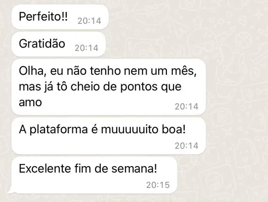 elogio de cliente feliz