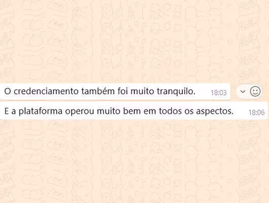 elogio de cliente feliz