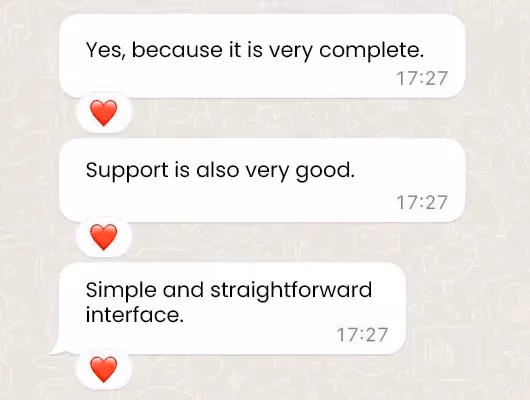 Screenshot of a customer message praising Digital Manager Guru’s platform and support.