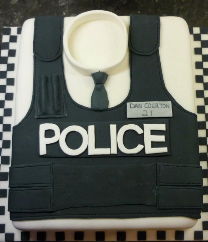 Police Helmet Cake for Dan's 21st — Linda's Cakes