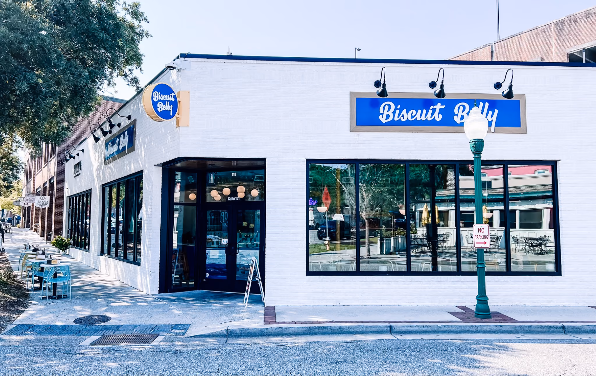 Exterior storefront of the Biscuit Belly restaurant