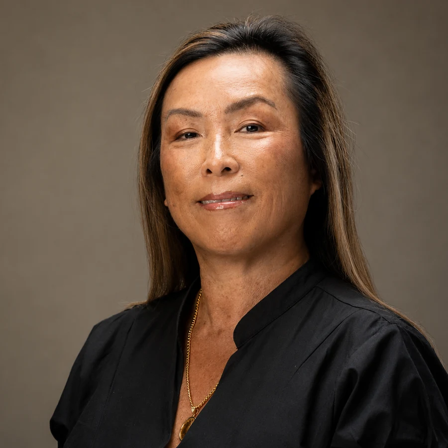 Elaine Williamson, Closing Coordinator at Luminary Title Group