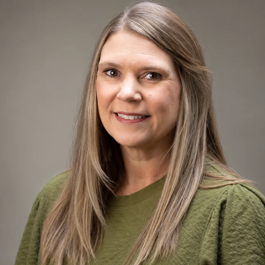 Brandi Wright, Front Desk and File Setup Coordinator at Luminary Title Group