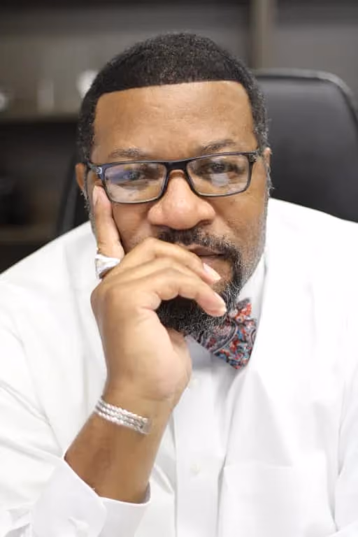 Dr. Michael Triplett