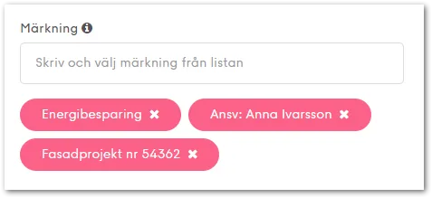 Flera Märkningar tillagda på en åtgärd, exempelvis Energibesparing och ansvarig person