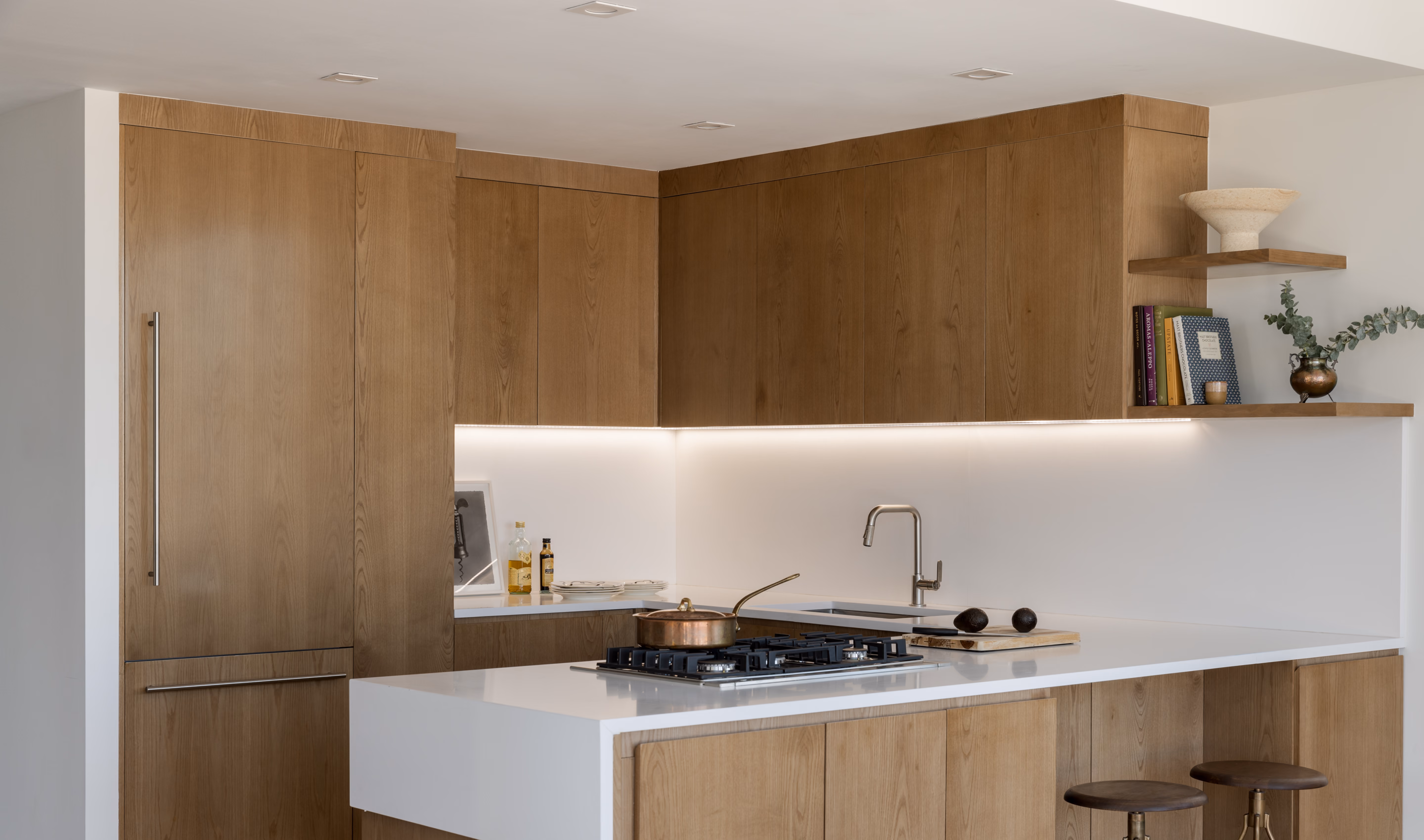 550 Metropolitan interior design hero image