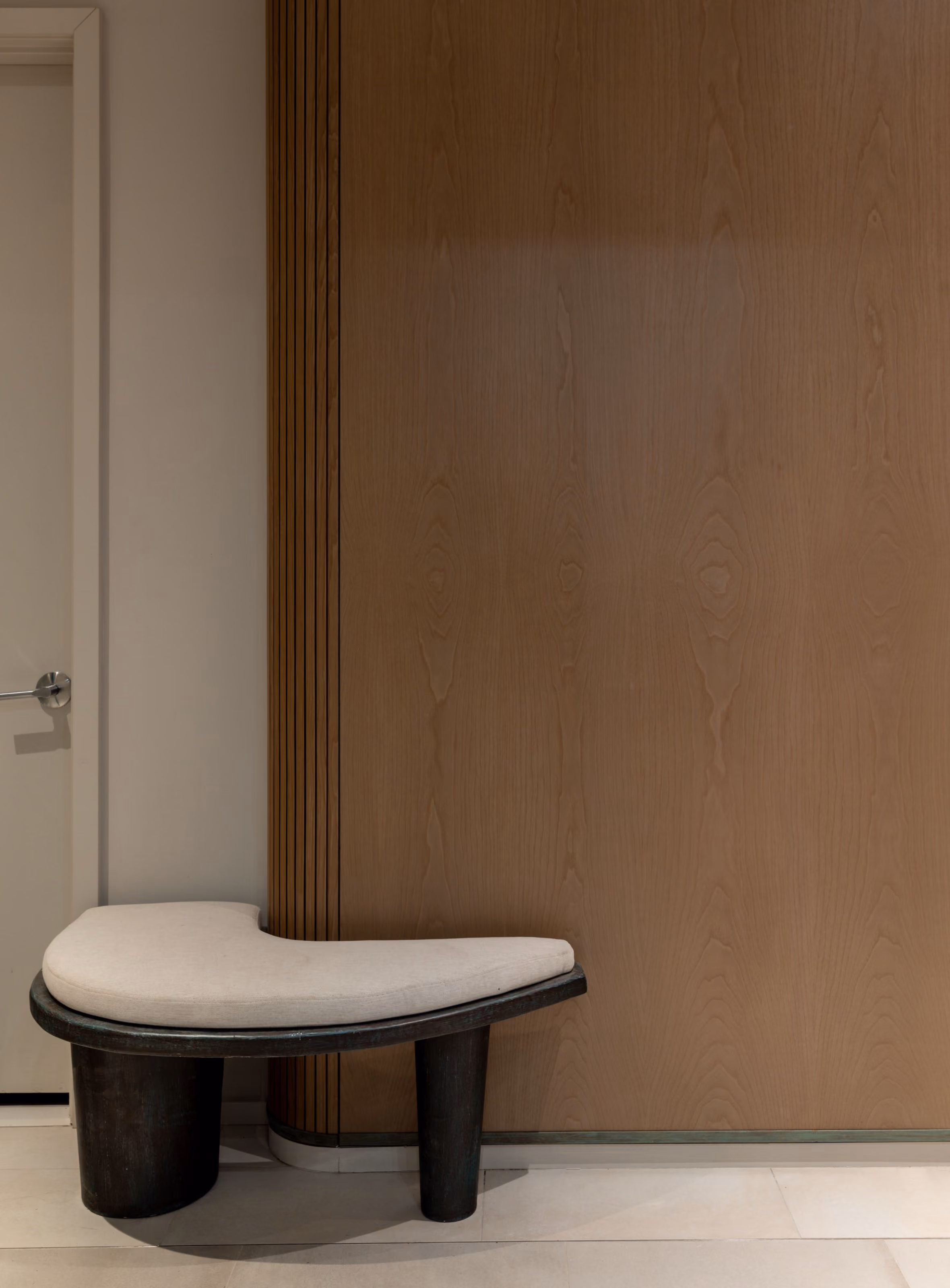 550 Metropolitan interior design image 2