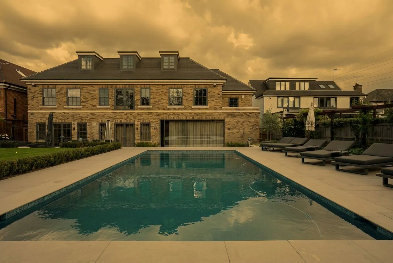 Custom and luxury homes