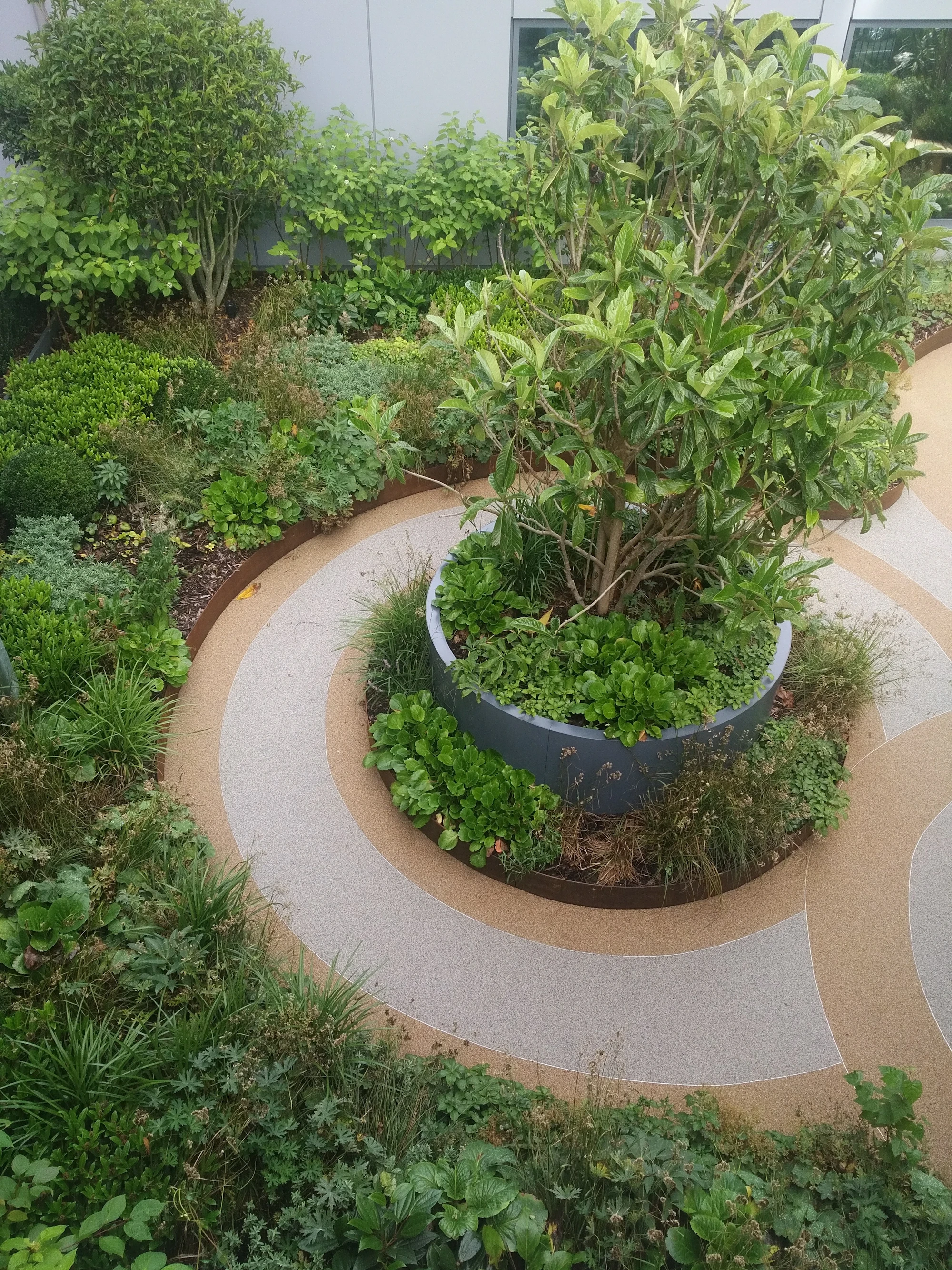 Urban landscape edging product gallery image