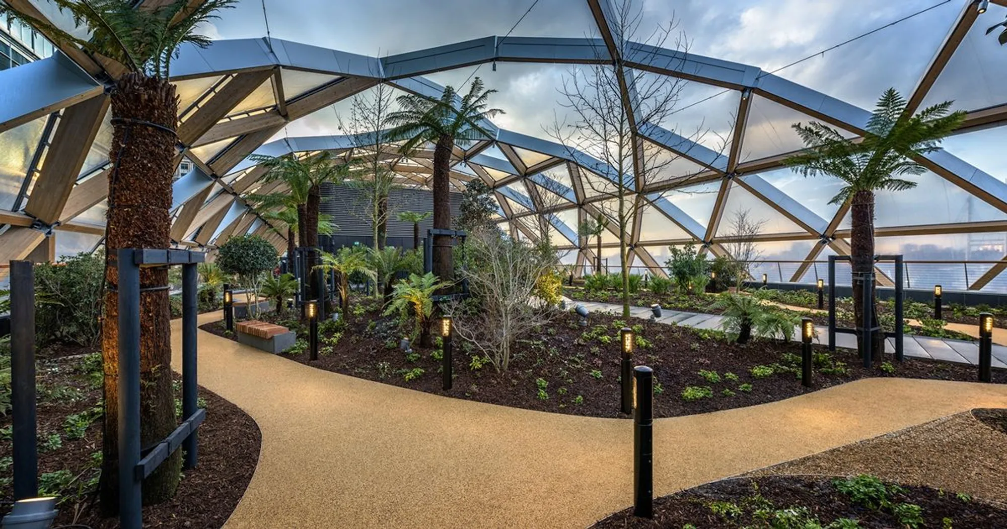 Crossrail Station, Canary Wharf landscape project
