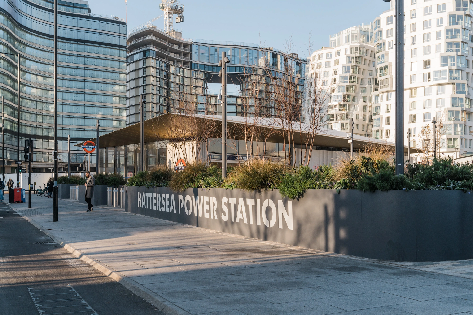 Giving the edge to Battersea Power Station commercial landscape project