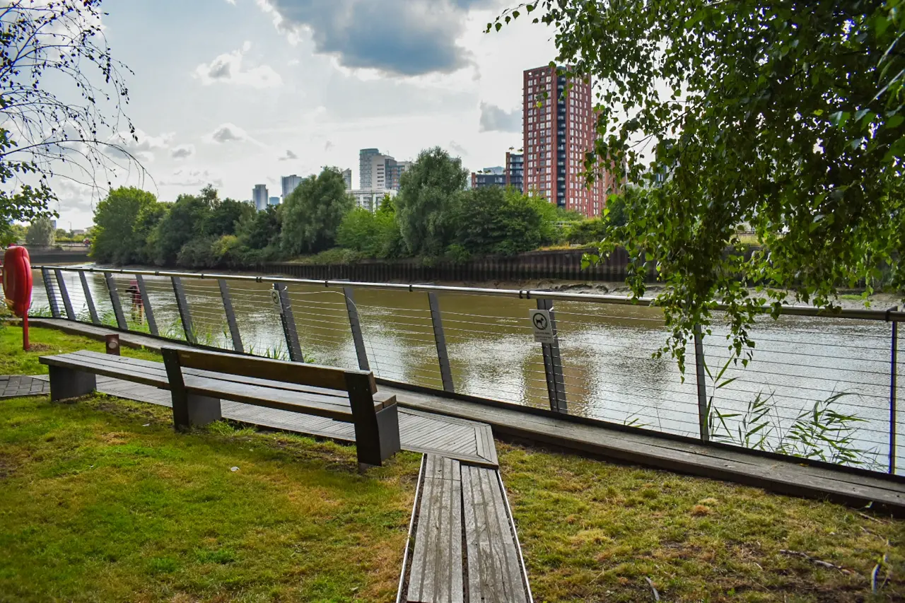 Poplar Waterside commercial landscape project