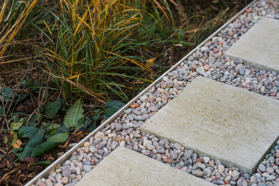 How RainEdge premium edging reduces risk of waterlogging — featured image