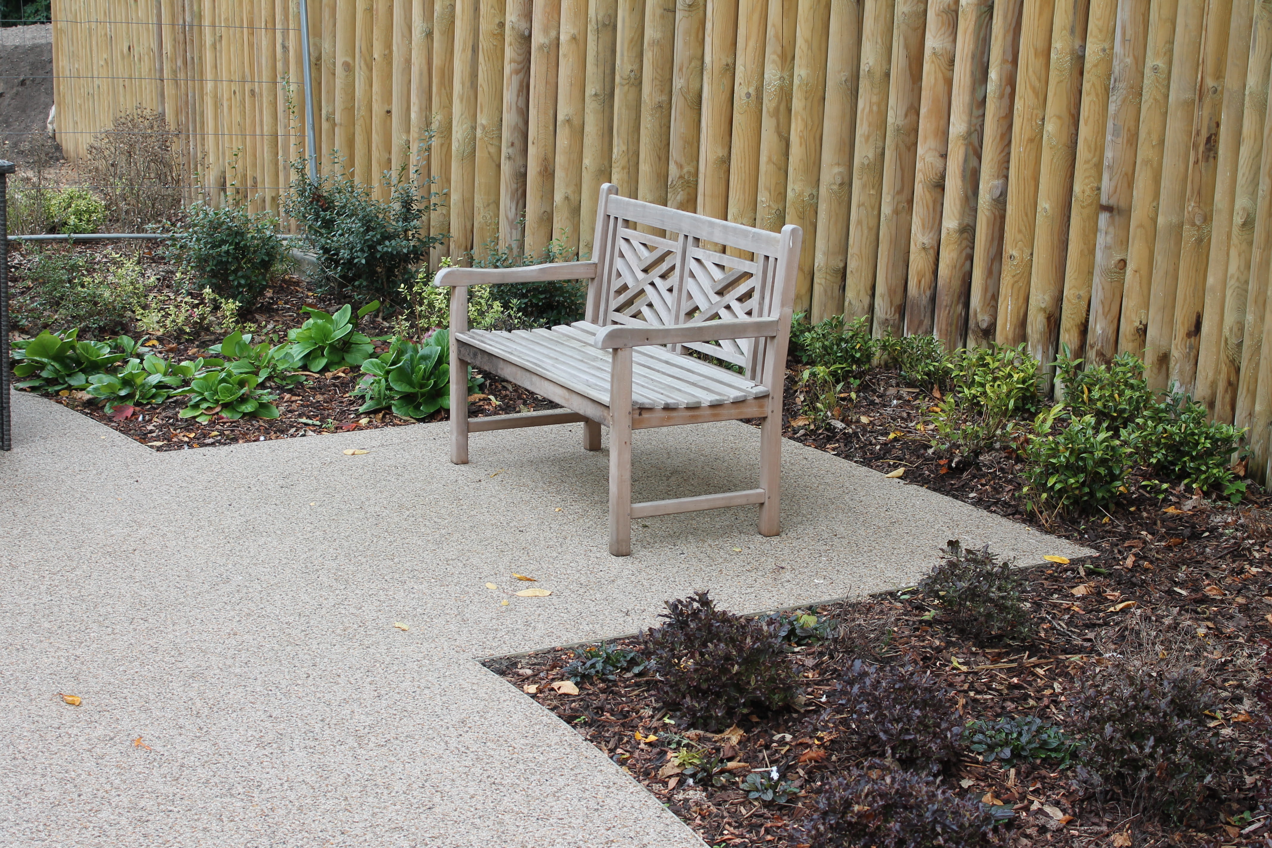 Landscape edging ideas to create stunning pathways and walkways - Kinley Systems blog image
