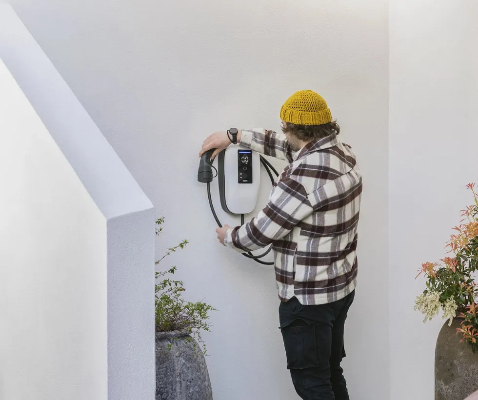 Bonus colonnine domestiche: come fare domanda e installare la wallbox senza perdere il contributo