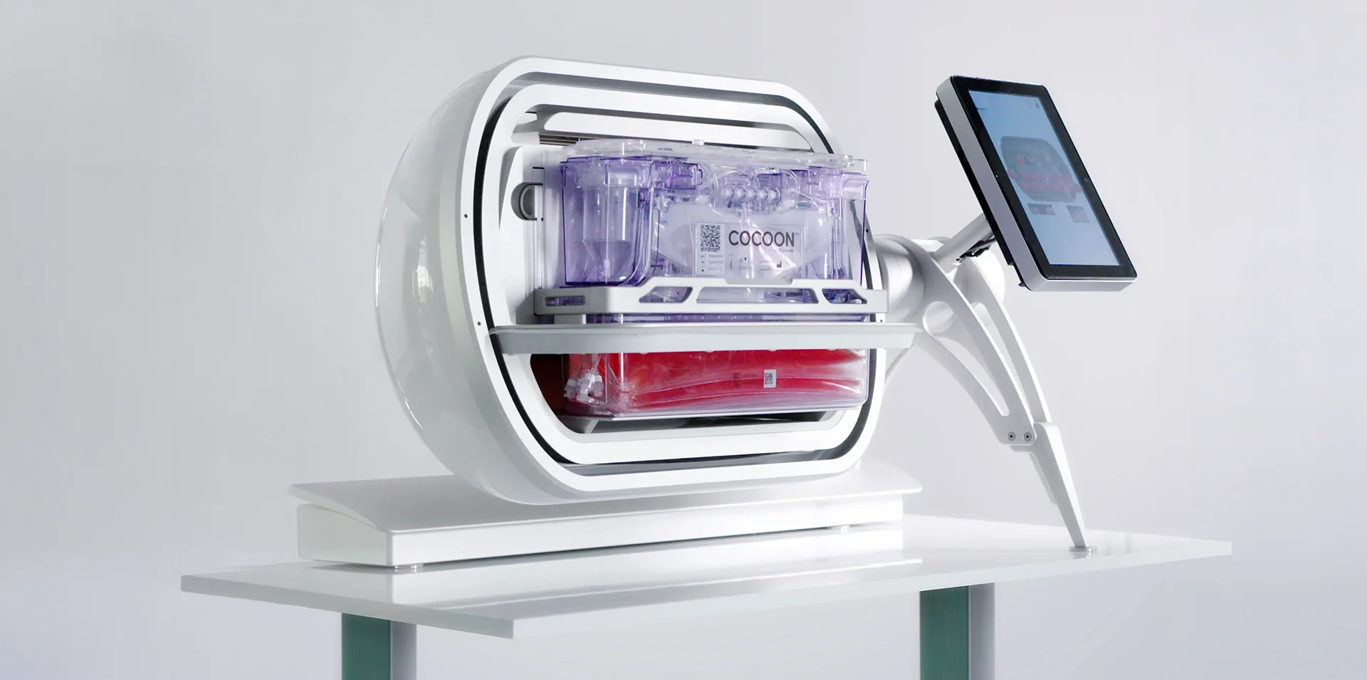 Cocoon Platform instrument with a loaded cassette and touchscreen display.