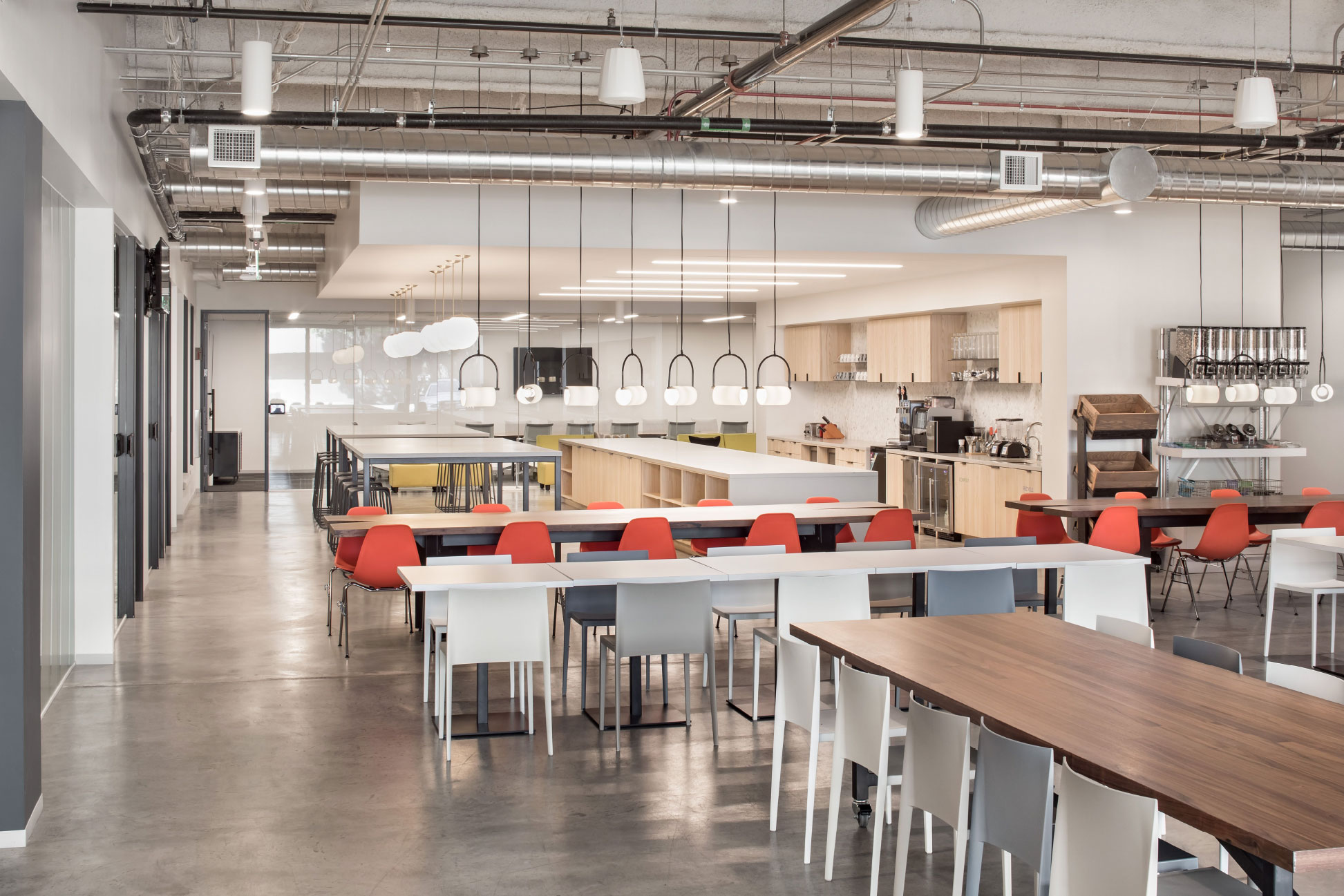 Tenant café and dining area with communal tables