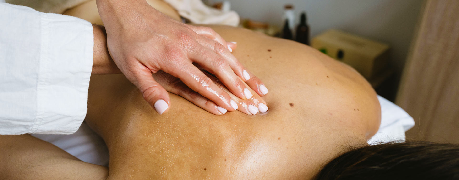 Behandlungen Ayurveda Vitalblüte Regina Neubauer Wien
