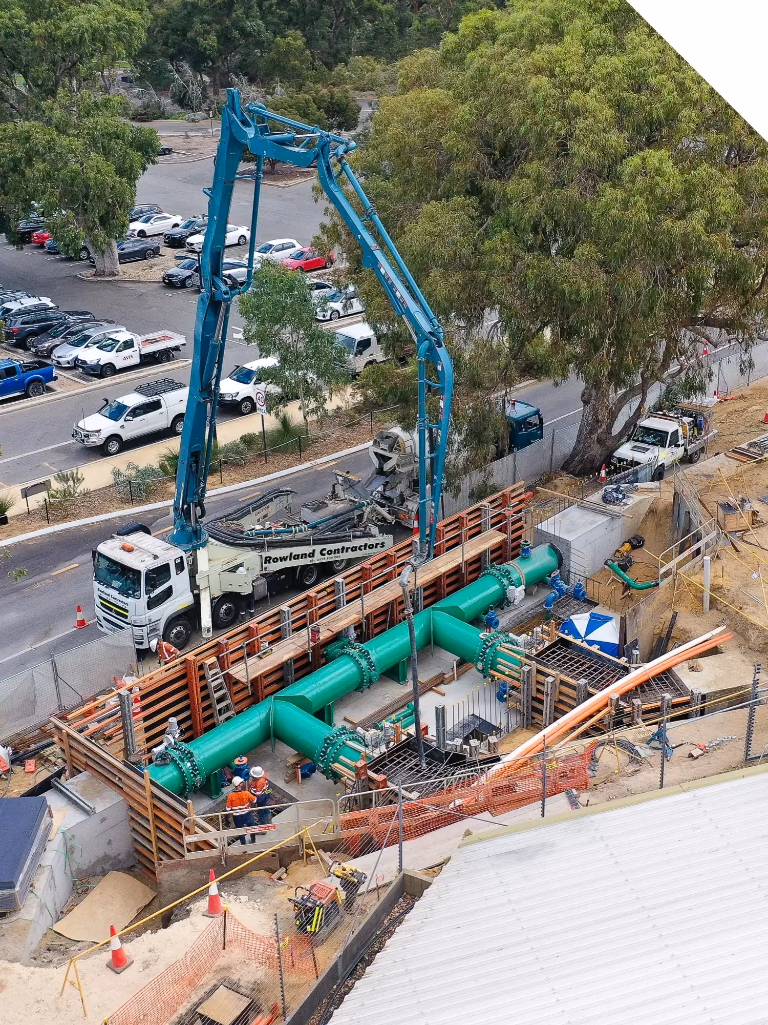 Civcon water main installation works in Perth