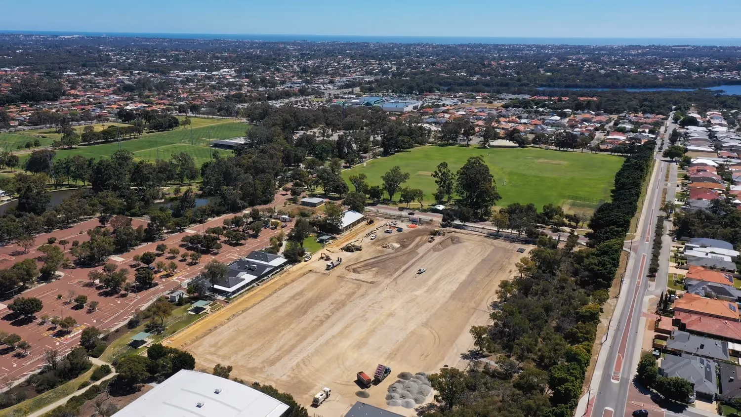 Kingsway Netball Courts & Floodlighting