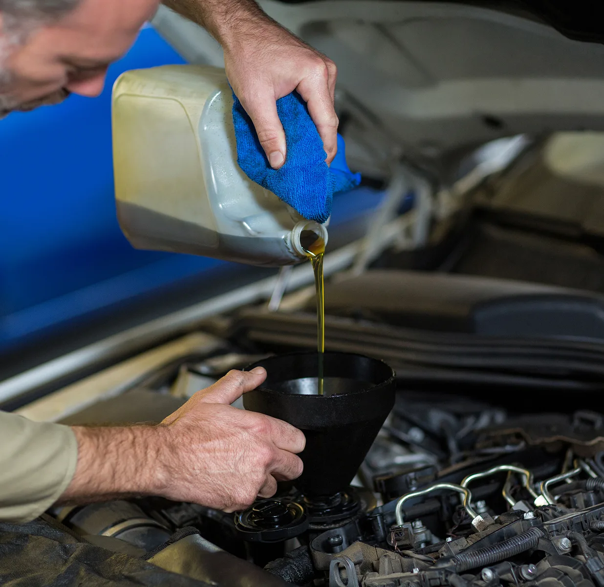 Oil Change & Fluid Service