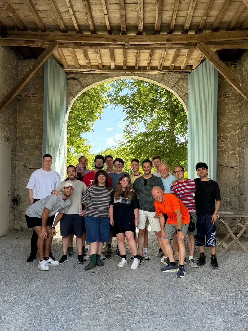Group photo of the Tiledmedia team on a company outing