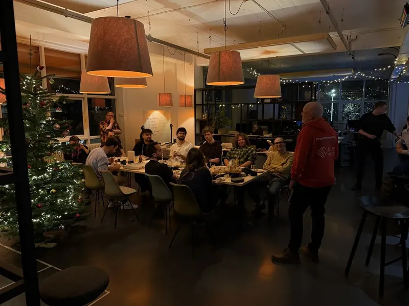 Tiledmedia team having dinner together