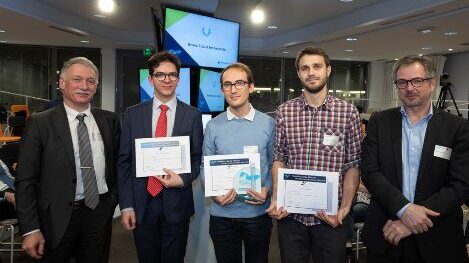 Our star developer Xavier Corbillon won the Best 2018 Thesis Award from Institut Mines-Télécom in France. See his Youtube video ...