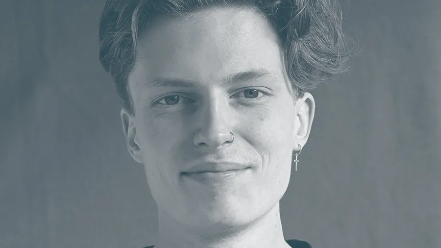 Black and white portrait of Mees, Tiledmedia's new intern