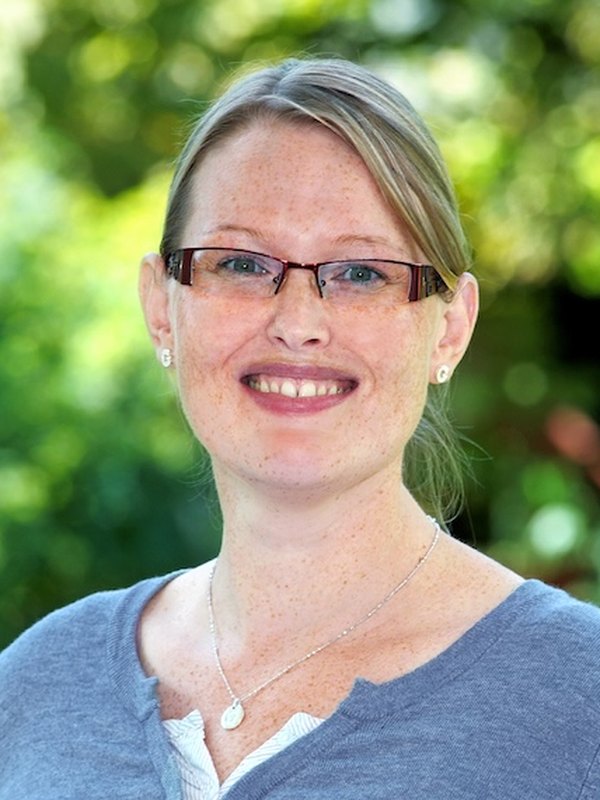 Jeannine Gjoka, Steuerfachangestellte bei Paschhoff & Partner