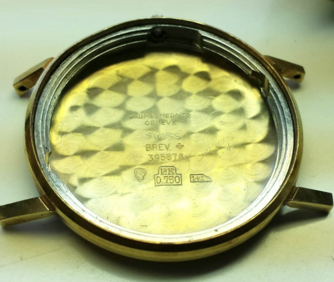 Baume & Mercier Baumatic caseback, brevet 395874 and №141 mark