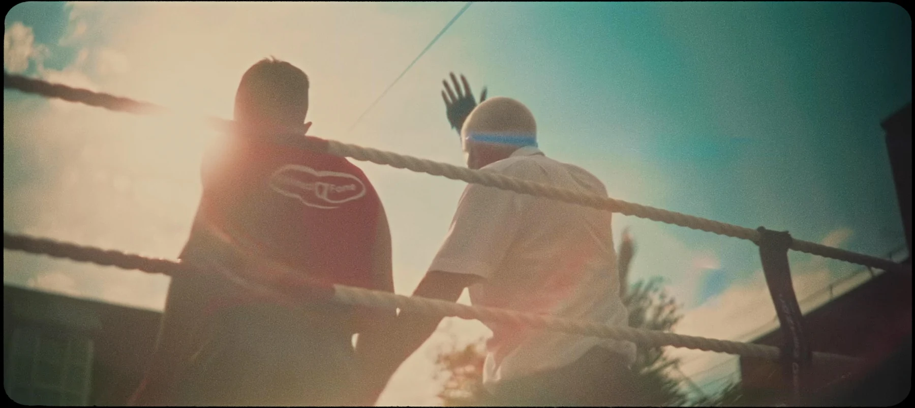 We Move — Training outdoors in the afternoon sun