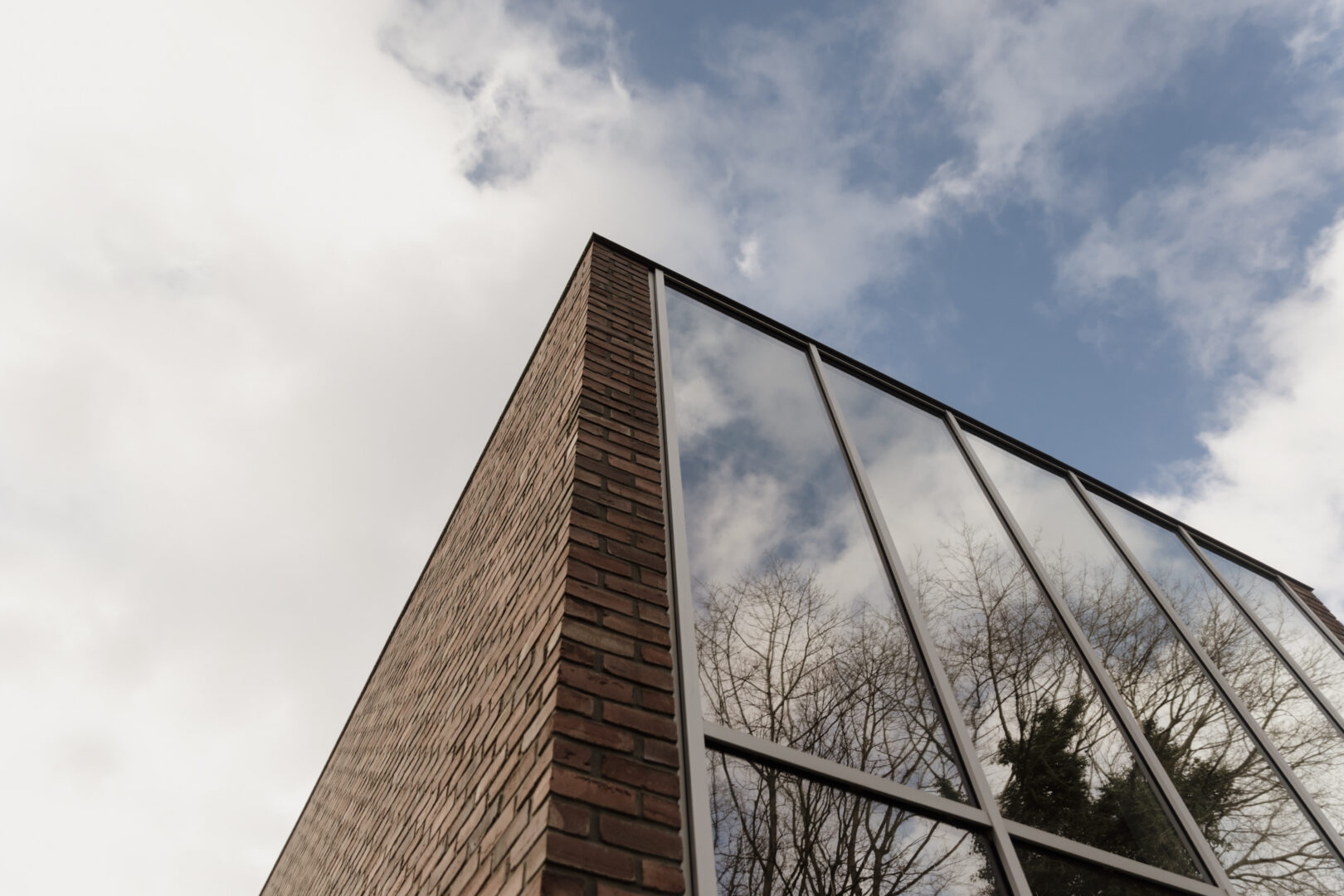 Architectenwoning in Lummen, verbouwing van een woning uit de jaren 60