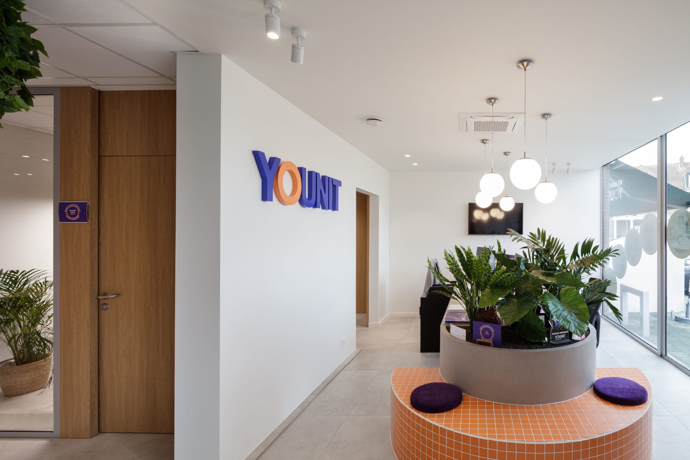 Younit, Hasselt