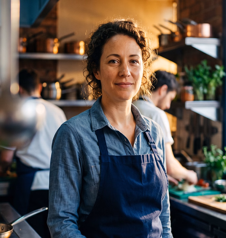 Gastronomin in ihrem Betrieb