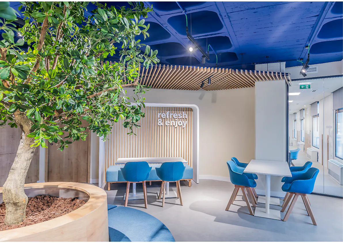 ANA Aeroportos de Portugal | Powered by Vinci Airports office interior – photo 8