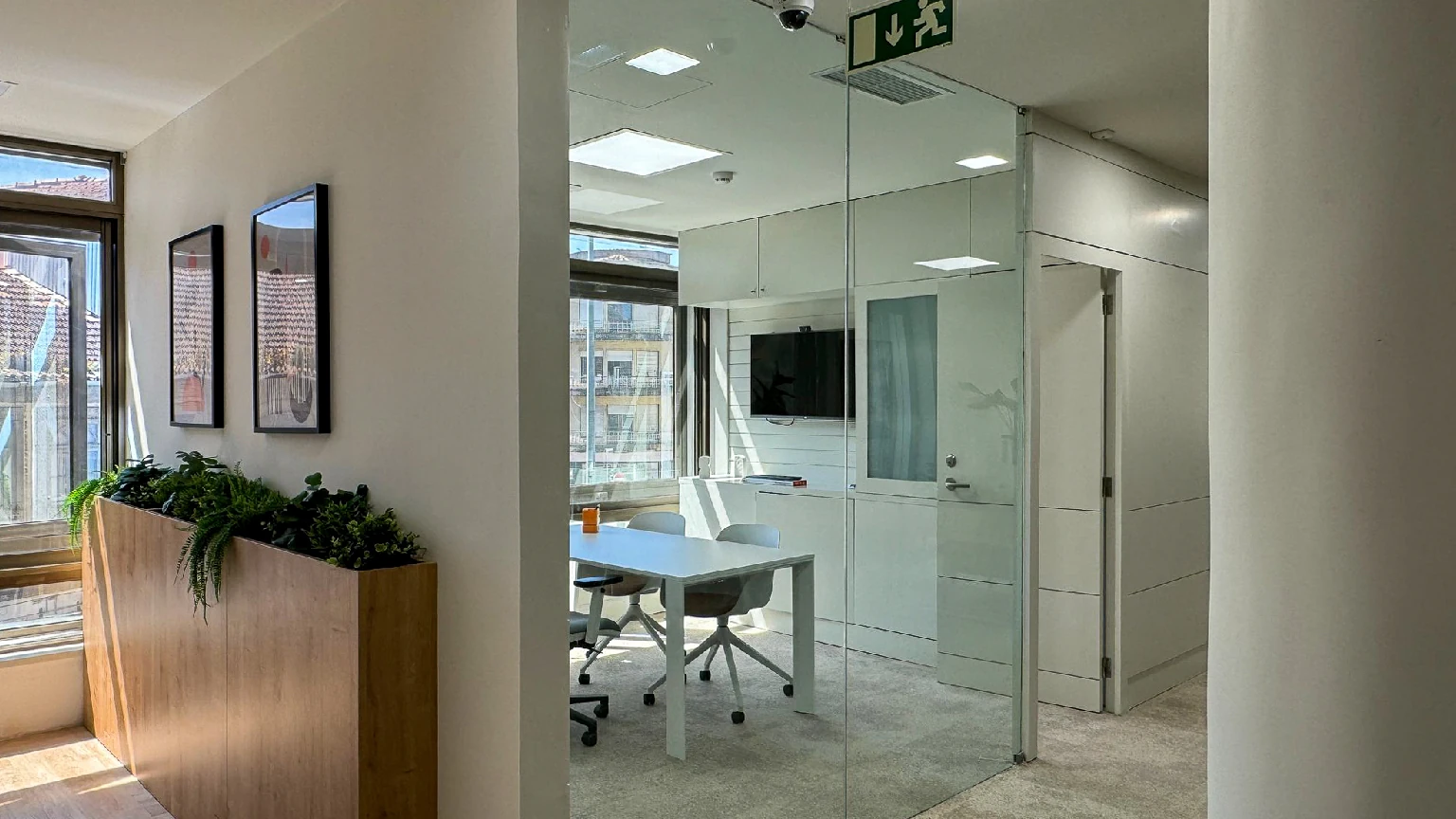 Ordem dos Psicólogos office interior – photo 5
