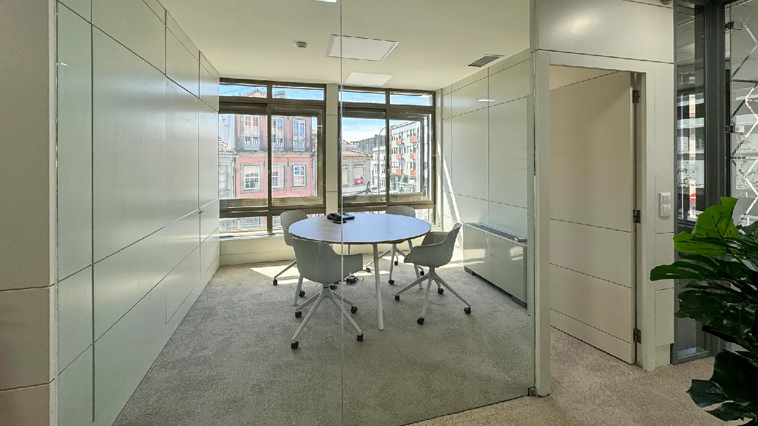 Ordem dos Psicólogos office interior – photo 15