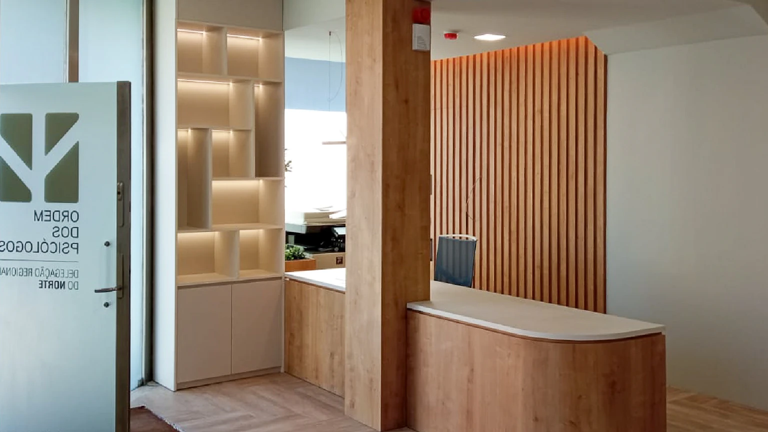 Ordem dos Psicólogos office interior – photo 16