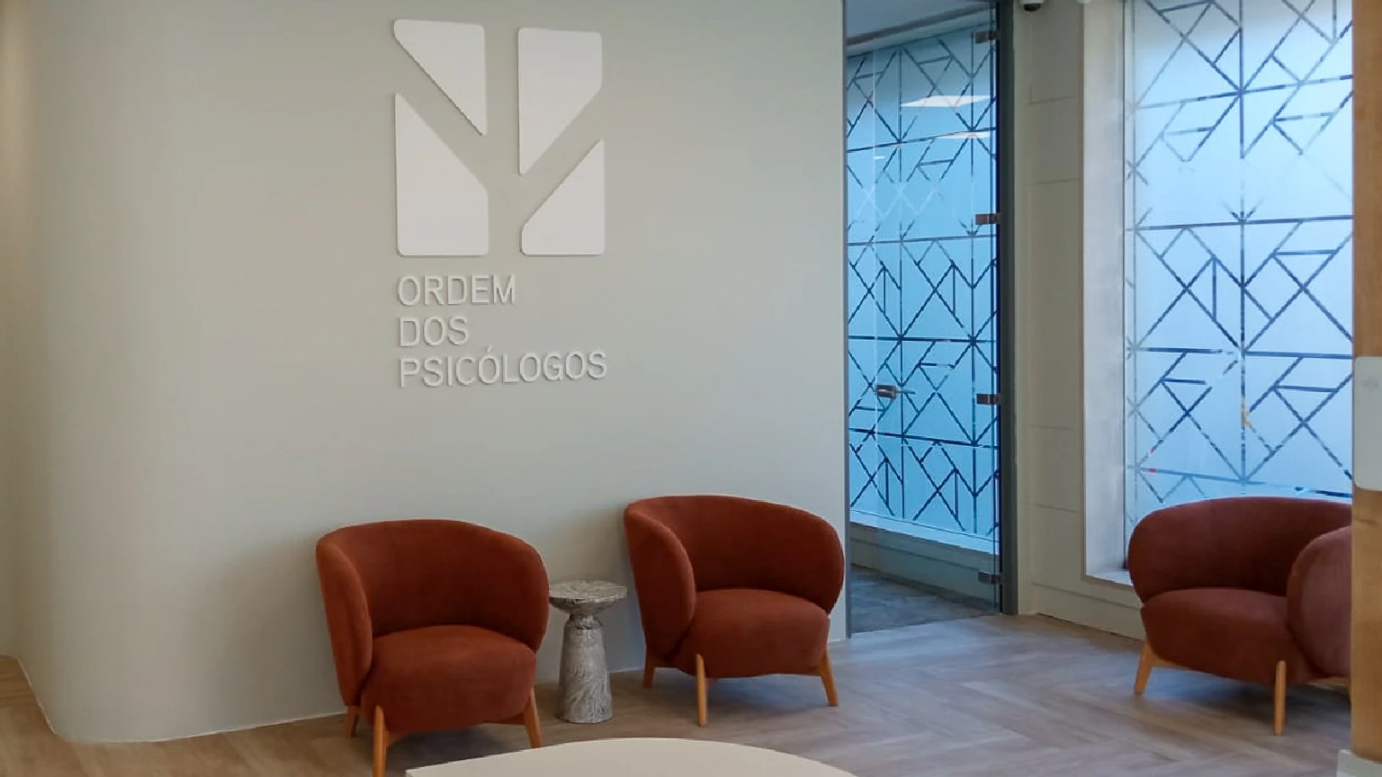 Ordem dos Psicólogos office interior – photo 17