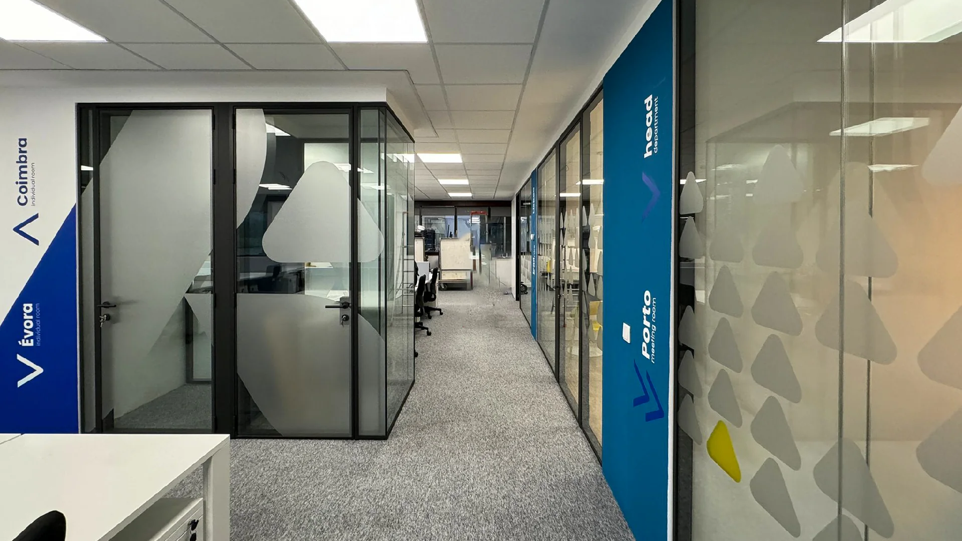 Advans Group office interior – photo 6
