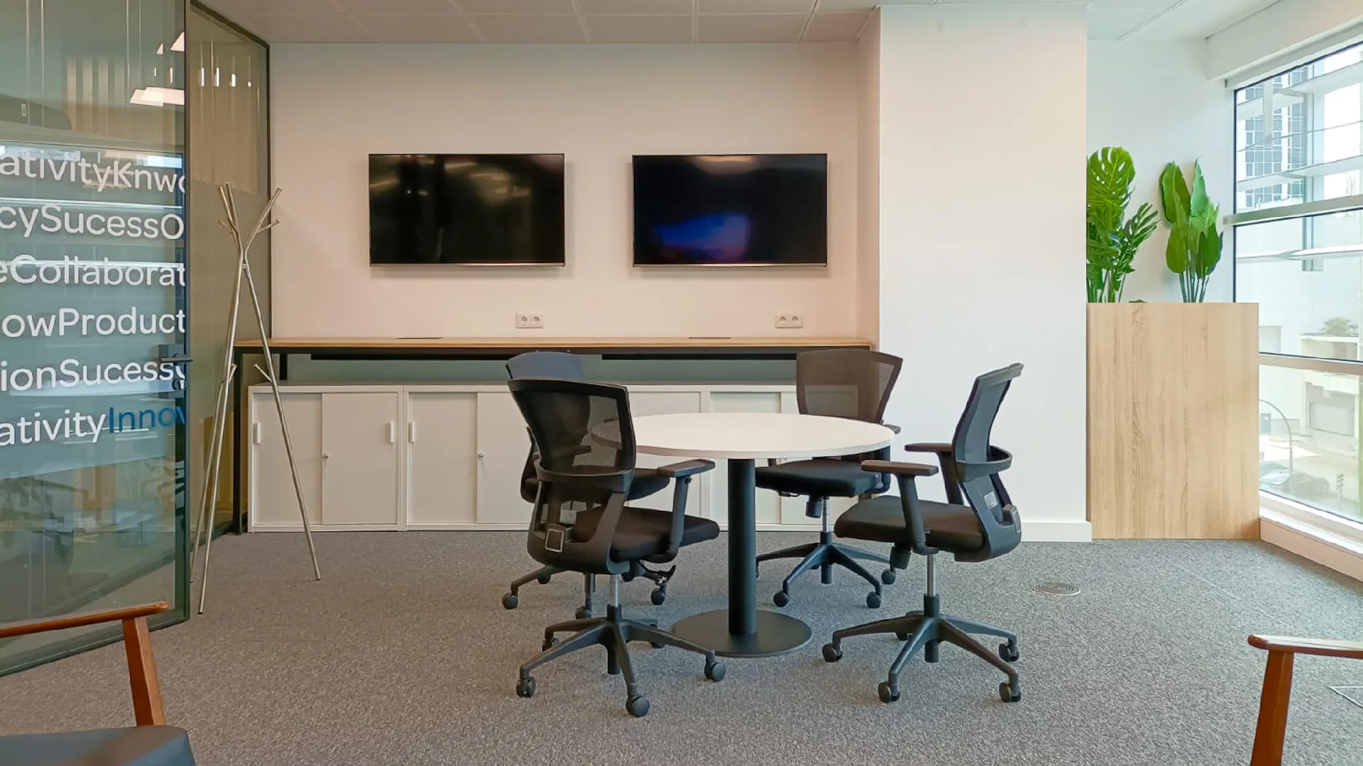 InnoWave office interior – photo 7