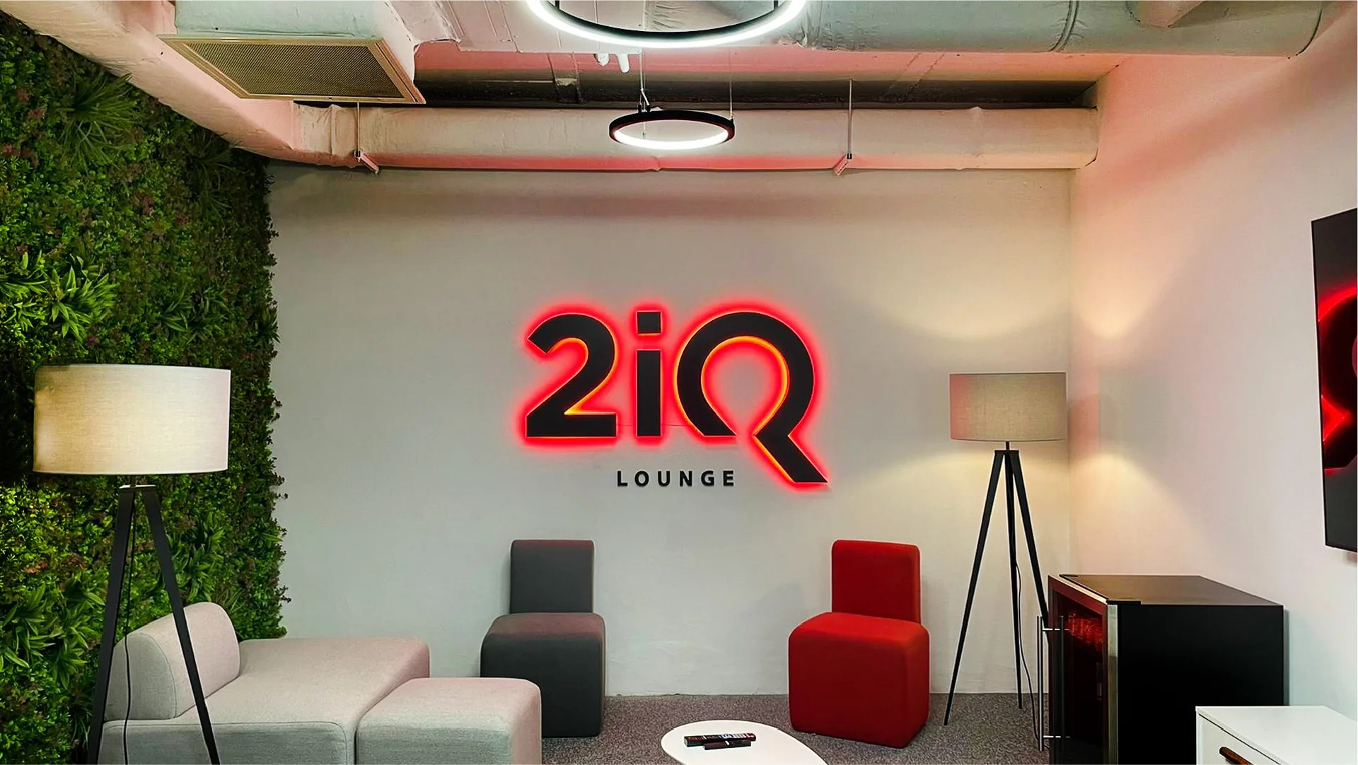 2IQ Workplace